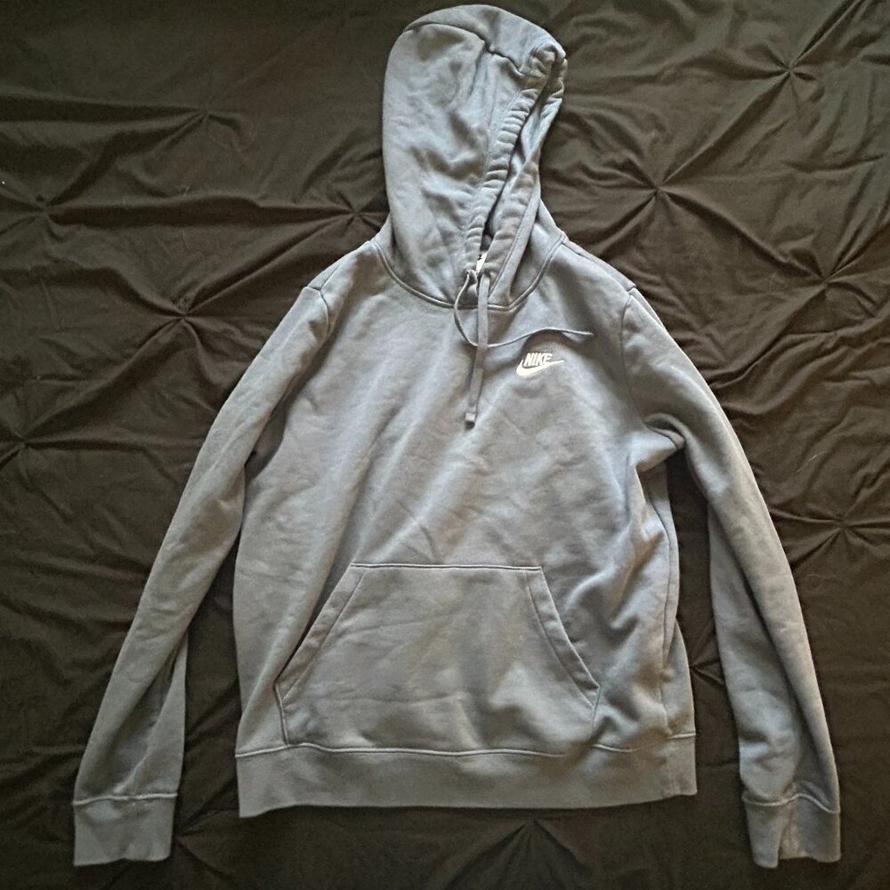 Nike sweatshirt